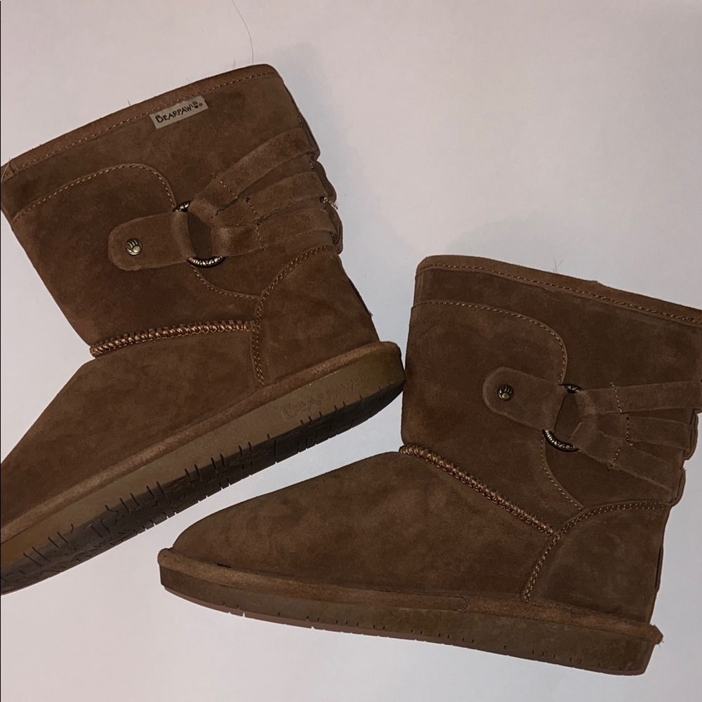 BearPaw Tan Suede Boots
